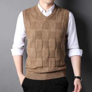 2021 Autumn New Men s Khaki V Neck Knitted Vest Business Casual Classic Style Thick Sleeveless 2