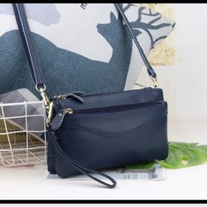 RanHuang New Arrive 2022 Women s Genuine Leather Messenger Bags High Quality Cow Leather Clutch Bags 2.jpg 640x640 2