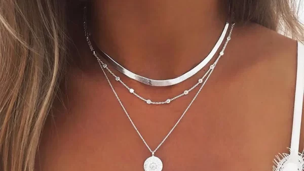 2023 Boho Necklaces Pendants Vintage Multilayer Choker Necklace Women Fashion Collar Collier Femme Moon Jewelry Accessories