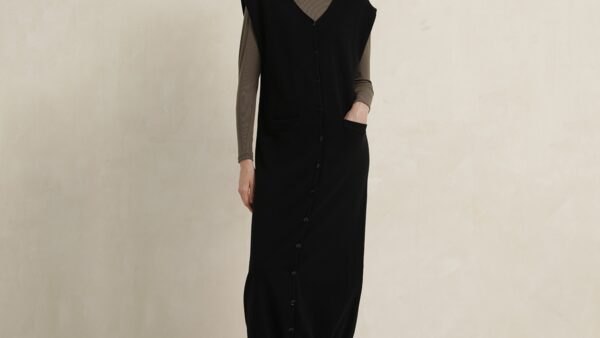 AP Sweater Maxi Women Dress Wool 2024 Fall Women Black Dress Lady Clothes Sleeveless Dress Buttons