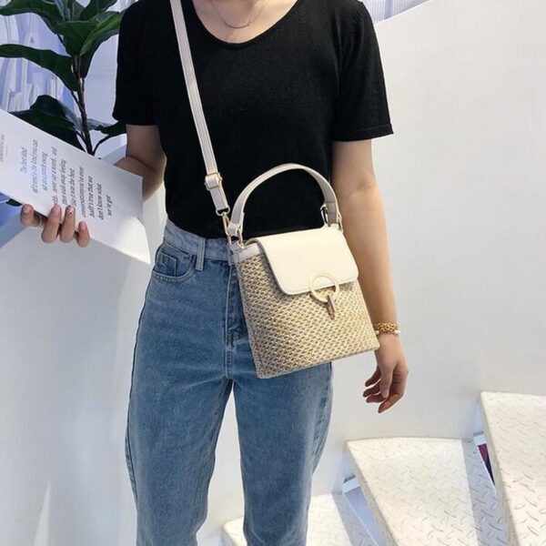 Casual Chains Straw Bucket Bags Women Summer Messenger Bag Rattan Bags Beach Lady Travel Purses and 2