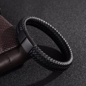 Classic Black Leather Bracelet with Metal Magnetic Clasp Fashion Bracelet Jewelry Beautiful Gift for Men 1