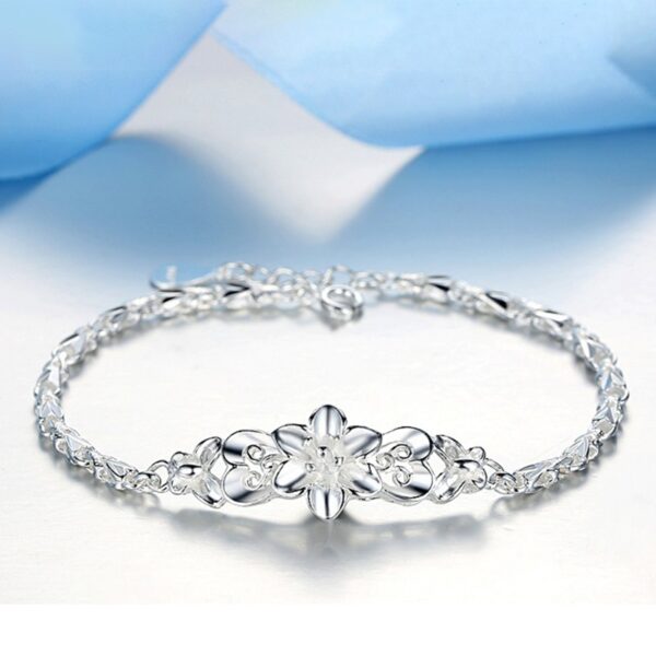 Fashion 925 Sterling Silver Flower Bracelets Jewelry For Woman Retro Wedding Party Luxury Bracelets On Hand