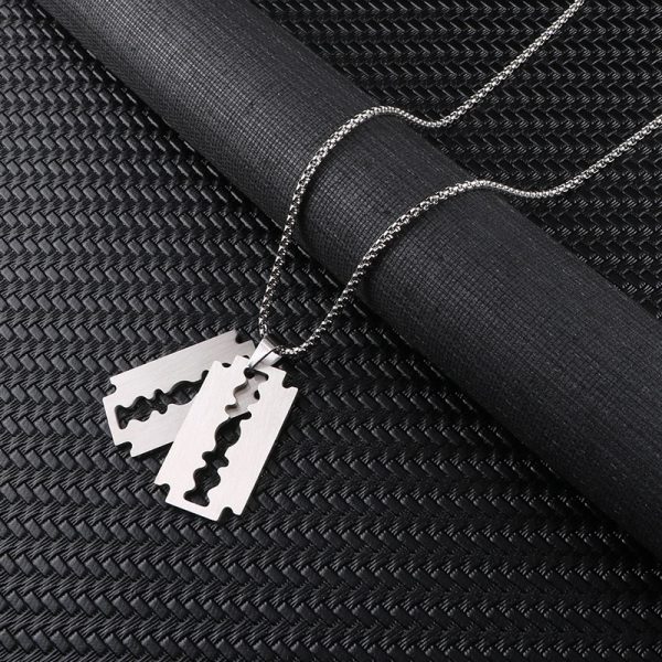 Fashion Silver Color Stainless Steel Razor Blades Pendant Necklaces Men Jewelry Steel Male Shaver Shape Sweater 2