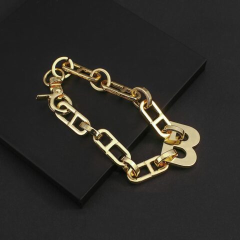Flashbuy New Design Gold Color Metal Letter B Bracelets for Women Thick Link Chain Bracelet Fashion 1