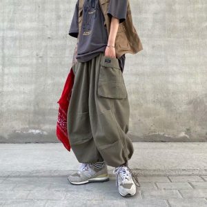 Harajuku Vintage Wide leg Oversize Pants Men Casual Joggers Harem Pants White Cargo Pants Skateboard Trousers