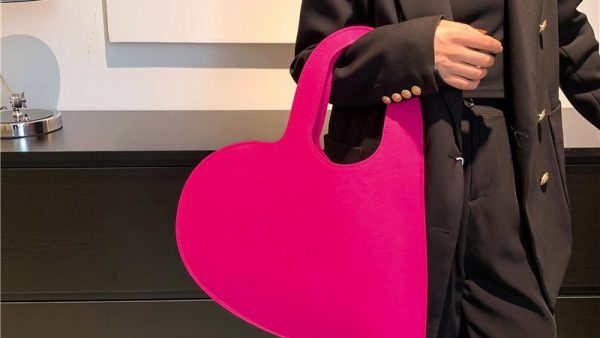 Luxury Designer Tote Bag For Women 2023 New Love Design Handbags Ladies Shoulder Bags Fashion Trending