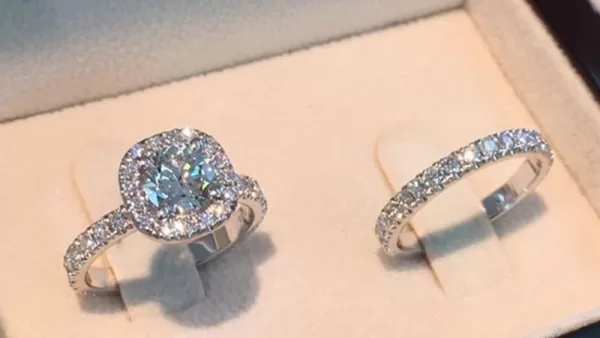 Luxury Exquisite Silver Color Princess Ring for Women Fashion Inlaid White Zircon Stones Wedding Rings Set