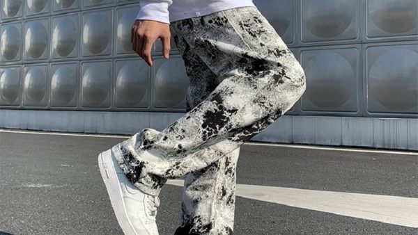 Mens Fashion Printed jeans Spring 2023 Mopping Trousers Jeans Korean Style High Street Loose Hip Hop