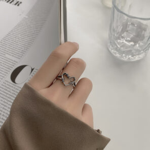 QiLuxy New Silver Color Hollowed out Heart Shape Open Ring Design Cute Fashion Love Jewelry for