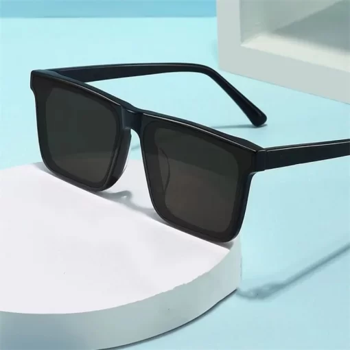 Retro Big Square Frame Sunglasses Women Brand Designer Black Cool Men Sun Glasses UV400 Shades Protection 3