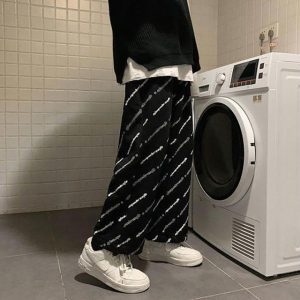 Streetwear Wide Oversize Pants Men Harajuku Casual Sport Sweatpants Joggers Skateboard Pants Letter Ankle Length Trousers.jpg 640x640
