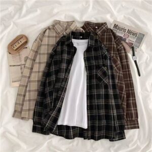 Vintage Plaid Shirts Women Autumn Long Sleeve Oversize Button Up Shirt Korean Fashion Casual Fall Outwear