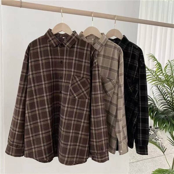 Vintage Women Plaid Shirts Loose Oversize Long Sleeve Button Up Fall Shirt Casual Pocket Female Tops