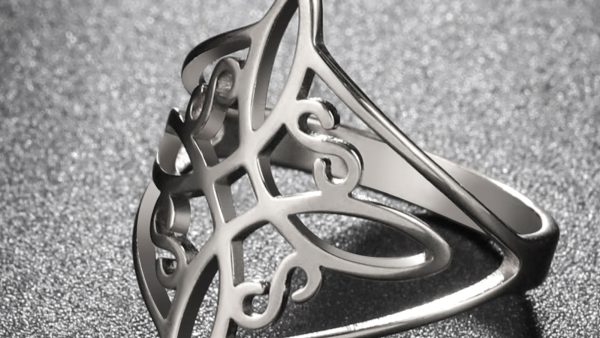 Witch Knot Stainless Steel Ring Wiccan Cross Celtics Knot Women Rings Witchcraft Good Luck Protection Amulet