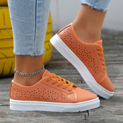 Women Shoes 2024 Comfort Breathable White Shoes Non Slip Lace Up Sneakers Women Fashion Mesh Casual 2