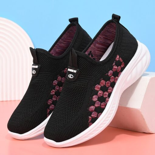 Women Shoes New 2024 Comfort Lightweight Casual Shoes for Women Mesh Breathable Sneakers Women Fashion Flats 3