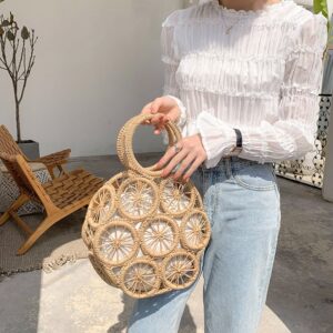 Chic Rattan Round: Wicker Women’s Handbag | Summer Beach