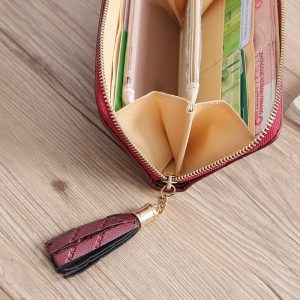 hf78e42e340c84be79b1851fdb5119de9v