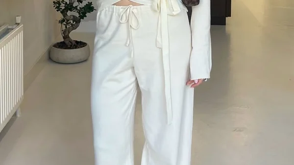 kf A5279bee7b4644b7889380fdd058a0798j