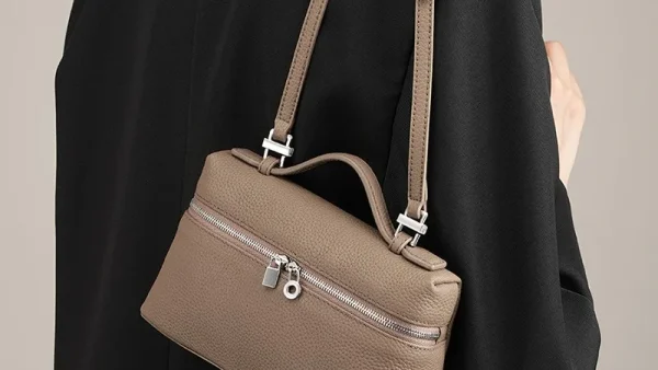 kf S0ce905fd49de467d970963ba733d1a3eA