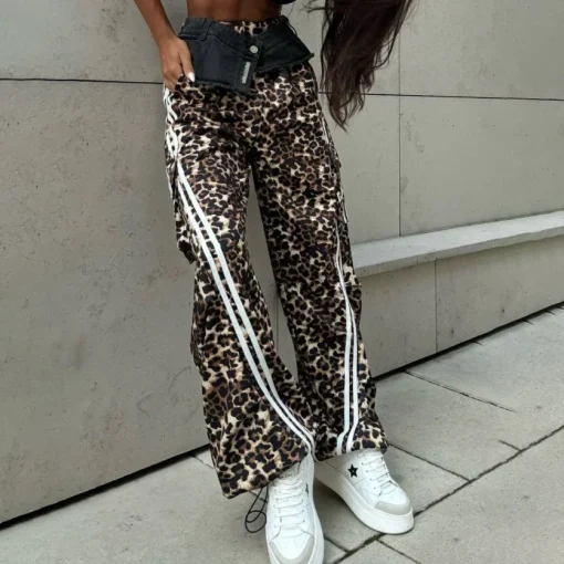 2025 Autumn Women's Casual Wide Leg Leopard Spliced Sweatpants | Y2K Streetwear Vintage Cargo Pants - Image 3