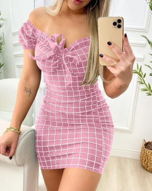 Sexy Summer Plaid Mini Dress – Flattering Sheath Silhouette