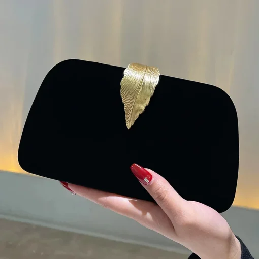 kf S944b770fb48046b5bcb9a3299617eba6t 2023 Evening Clutch Luxury Women Shoulder Bags Fashion Pearl Chain Handbag Dinner Handbag Wedding Cocktail Party