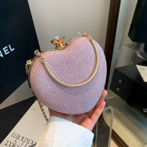 kf S99e4a1bb7bb64864a5546fd9d619732e2 Evening Clutch Bag Women Bag Shiny Handbag Heart Shape Metal Clutches Bag Fashion Chain Shoulder Crossbody