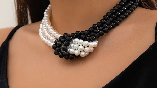 kf S9aceadfca08d44758b3158505447f208s Fashion Black White Imitation Pearl Patchwork Chain Necklace For Women Female Vintage Sexy Multilevel Bead French