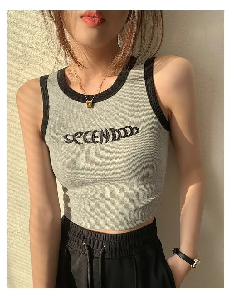 China-made women's casual tank top with high-stretch fabric, embroidery