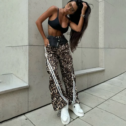 2025 Autumn Women's Casual Wide Leg Leopard Spliced Sweatpants | Y2K Streetwear Vintage Cargo Pants - Image 4