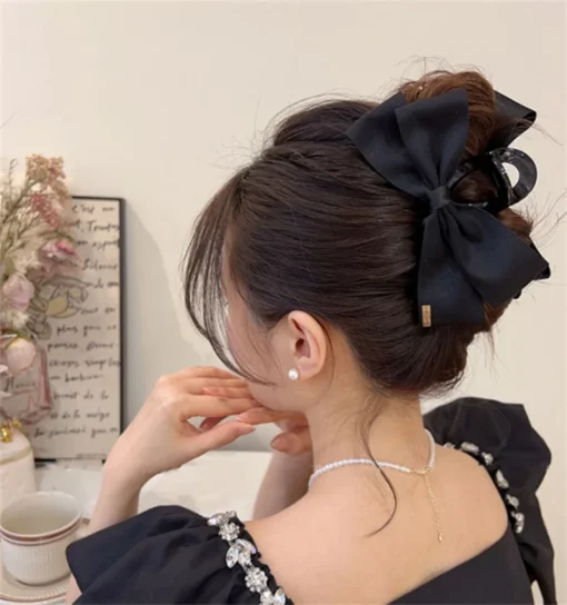 kf Sdd4ce90733674d5792d019d031d1e8055 AISHG Large Black Fabric Bow Grab Hair Clips Women s New Korean Style Hairpin Fashion Shark